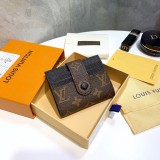 ルイヴィトン財布 LOUIS VUITTON 2025新作 パスケース