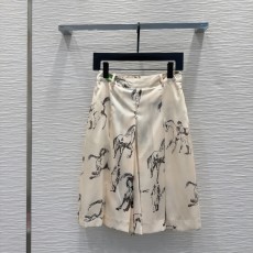 ロロ・ピアーナ服 Loro Piana 2025新作 スーツ