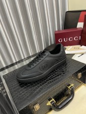 グッチ靴 GUCCI 2025新作 カジュアルシューズ