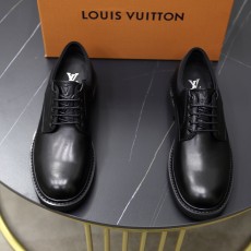 ルイヴィトン靴 LOUIS VUITTON 2025新作 モカシン