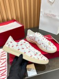 ヴァレンティノ靴 VALENTINO 2025新作 スニーカー