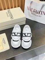 ヴァレンティノ靴 VALENTINO 2025新作 スニーカー