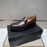 プラダ靴 PRADA 2025新作 モカシン