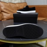 プラダ靴 PRADA 2025新作 スニーカー