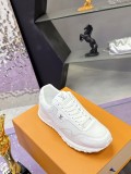 ルイヴィトン靴 LOUIS VUITTON 2025新作 スニーカー