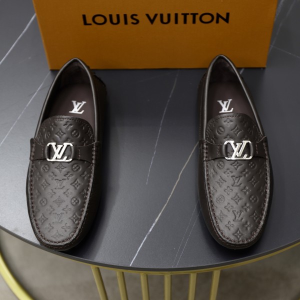 ルイヴィトン靴 LOUIS VUITTON 2025新作 デッキシューズ