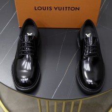 ルイヴィトン靴 LOUIS VUITTON 2025新作 モカシン
