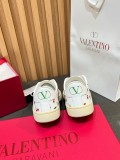 ヴァレンティノ靴 VALENTINO 2025新作 スニーカー