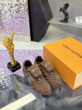 ルイヴィトン靴 LOUIS VUITTON 2025新作 スニーカー