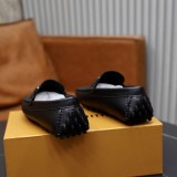ルイヴィトン靴 LOUIS VUITTON 2025新作 デッキシューズ