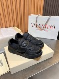 ヴァレンティノ靴 VALENTINO 2025新作 スニーカー