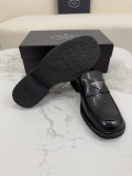 プラダ靴 PRADA 2025新作 カジュアルシューズ