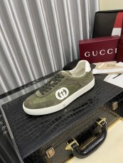 グッチ靴 GUCCI 2025新作 カジュアルシューズ