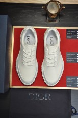 ディオール靴 DIOR 2025新作 カジュアルシューズ