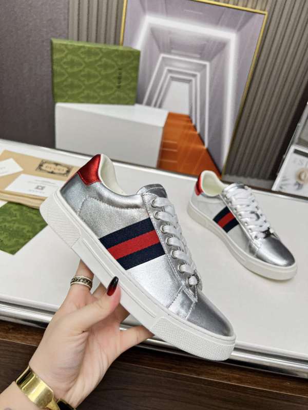 グッチ靴 GUCCI 2025新作 スニーカー