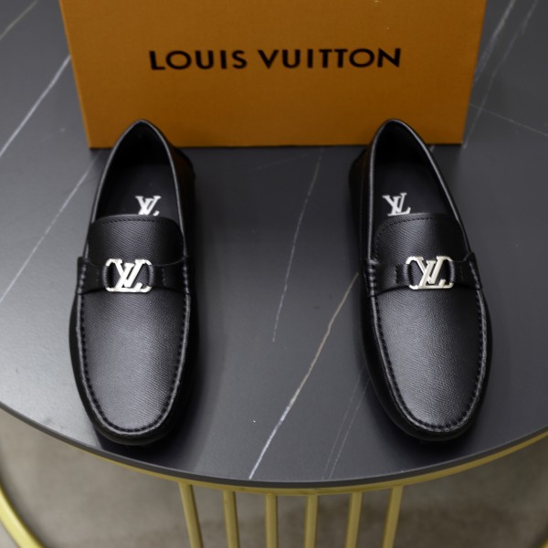 ルイヴィトン靴 LOUIS VUITTON 2025新作 デッキシューズ