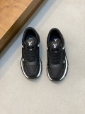 ルイヴィトン靴 LOUIS VUITTON 2025新作 スニーカー