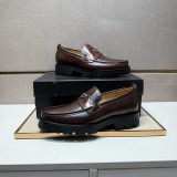 プラダ靴 PRADA 2025新作 モカシン