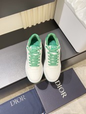 ディオール靴 DIOR 2025新作 スニーカー