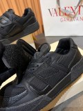 ヴァレンティノ靴 VALENTINO 2025新作 スニーカー