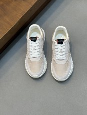 グッチ靴 GUCCI 2025新作 カジュアルシューズ