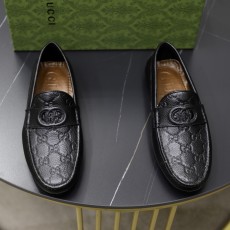 グッチ靴 GUCCI 2025新作 デッキシューズ