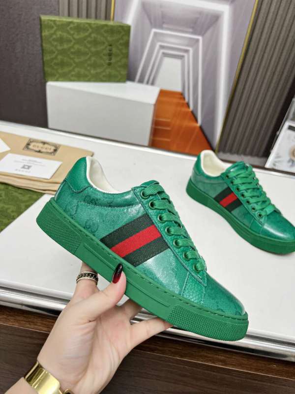 グッチ靴 GUCCI 2025新作 スニーカー