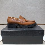 プラダ靴 PRADA 2025新作 モカシン