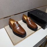 プラダ靴 PRADA 2025新作 モカシン