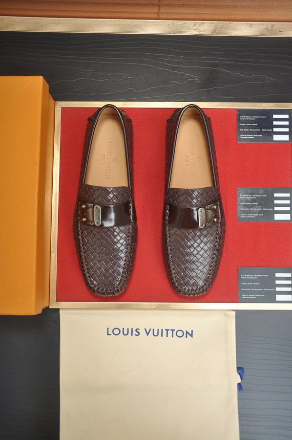 ルイヴィトン靴 LOUIS VUITTON 2025新作 デッキシューズ
