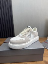 プラダ靴 PRADA 2025新作 カジュアルシューズ