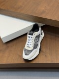 ヴァレンティノ靴 VALENTINO 2025新作 スニーカー