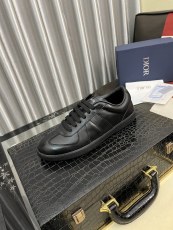 ディオール靴 DIOR 2025新作 カジュアルシューズ