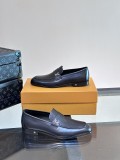 ルイヴィトン靴 LOUIS VUITTON 2025新作 モカシン