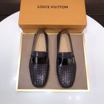 ルイヴィトン靴 LOUIS VUITTON 2025新作 デッキシューズ