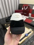 グッチ靴 GUCCI 2025新作 カジュアルシューズ