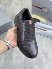 プラダ靴 PRADA 2025新作 カジュアルシューズ