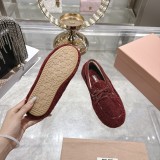 ミュウミュウ靴 Miu Miu 2025新作 カジュアルシューズ