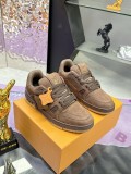 ルイヴィトン靴 LOUIS VUITTON 2025新作 スニーカー