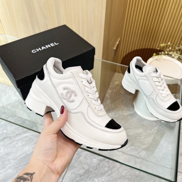 シャネル靴 CHANEL 2025新作 カジュアルシューズ