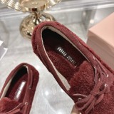 ミュウミュウ靴 Miu Miu 2025新作 カジュアルシューズ
