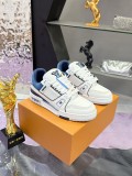 ルイヴィトン靴 LOUIS VUITTON 2025新作 スニーカー