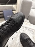 ディオール靴 DIOR 2025新作 スニーカー