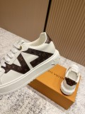 ルイヴィトン靴 LOUIS VUITTON 2025新作 スニーカー