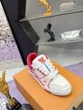ルイヴィトン靴 LOUIS VUITTON 2025新作 スニーカー