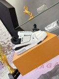ルイヴィトン靴 LOUIS VUITTON 2025新作 スニーカー
