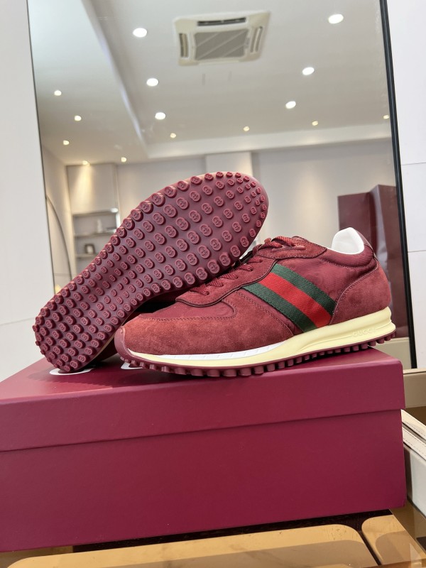 グッチ靴 GUCCI 2025新作 カジュアルシューズ