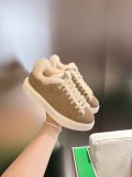 ルイヴィトン靴 LOUIS VUITTON 2025新作 スニーカー
