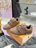 ルイヴィトン靴 LOUIS VUITTON 2025新作 スニーカー