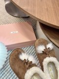 ミュウミュウ靴 Miu Miu 2025新作 スノーシューズ